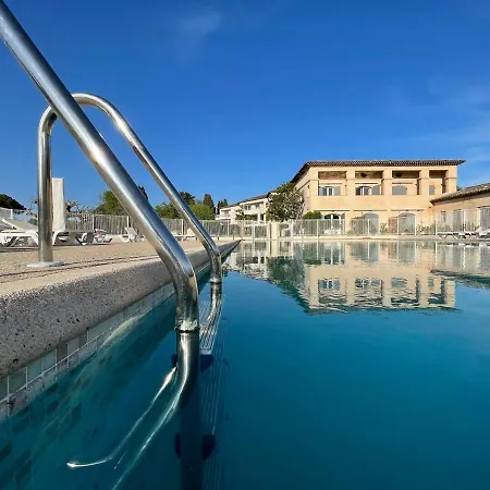 15 - Les De Robinson - Avec Piscine En Bord De Siagne, A
